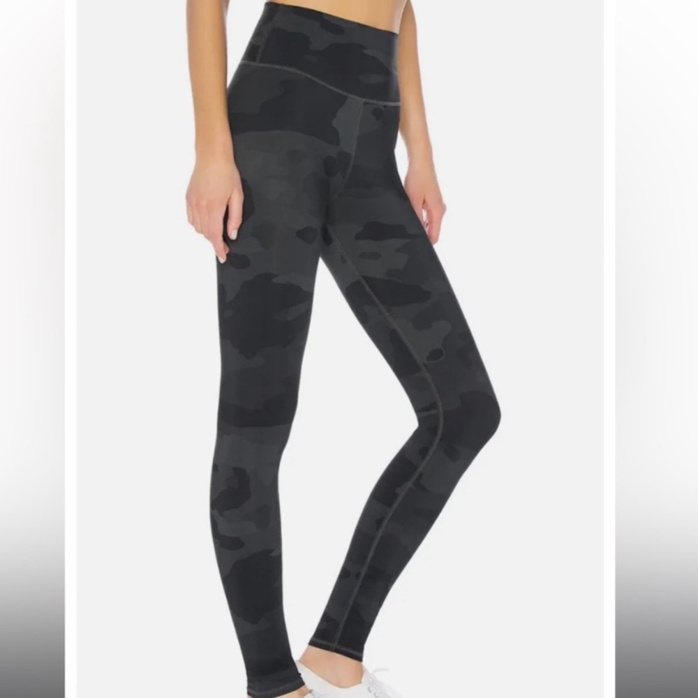 Alo Yoga Army Print Leggings